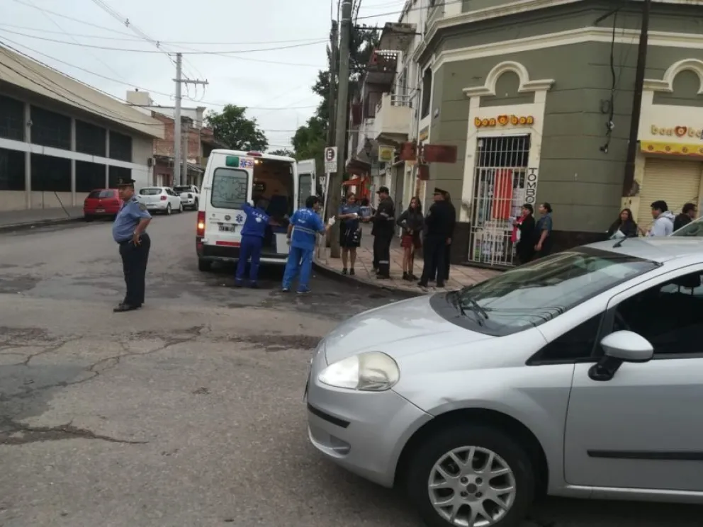 Un nene salteño iba a la escuela y lo atropelló un auto