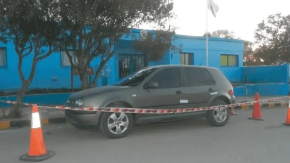 Increíble: Un abogado y su padre cometieron un crimen y se presentaron en la comisaría