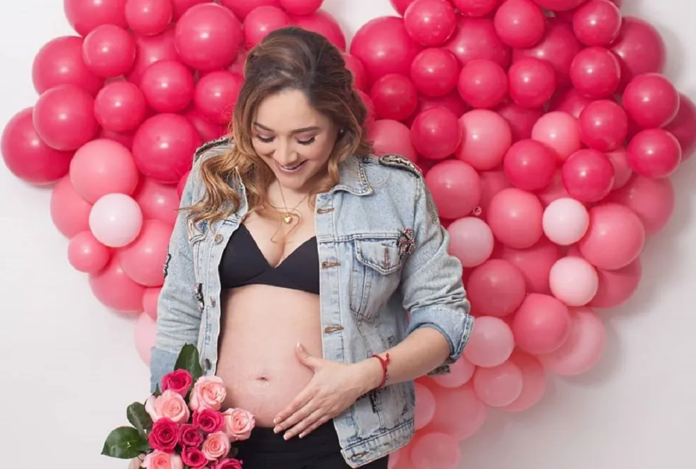 Sherlyn González y su bebé