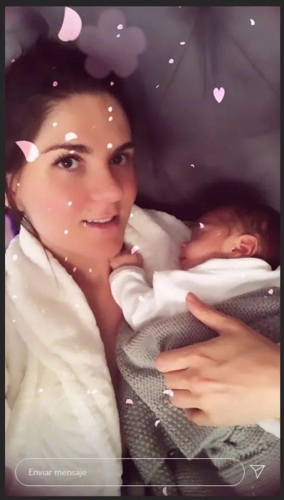 Zoraida Gómez y su bebé