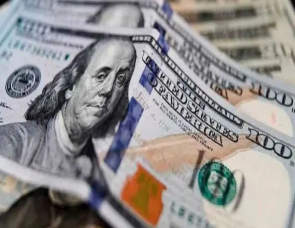 Dólar. Fuente: (Twitter)