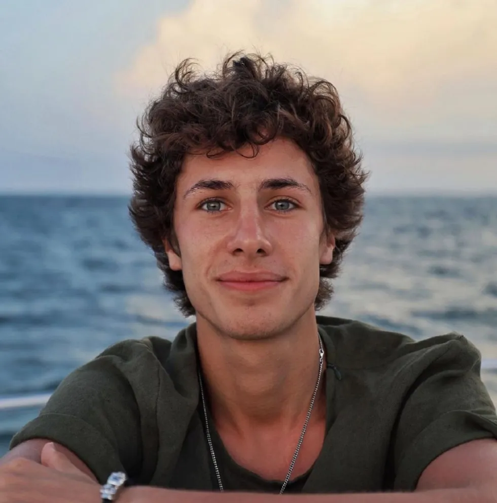 Juanpa Zurita se llevó una gran sorpresa en el programa "¿Quién es la máscara?"