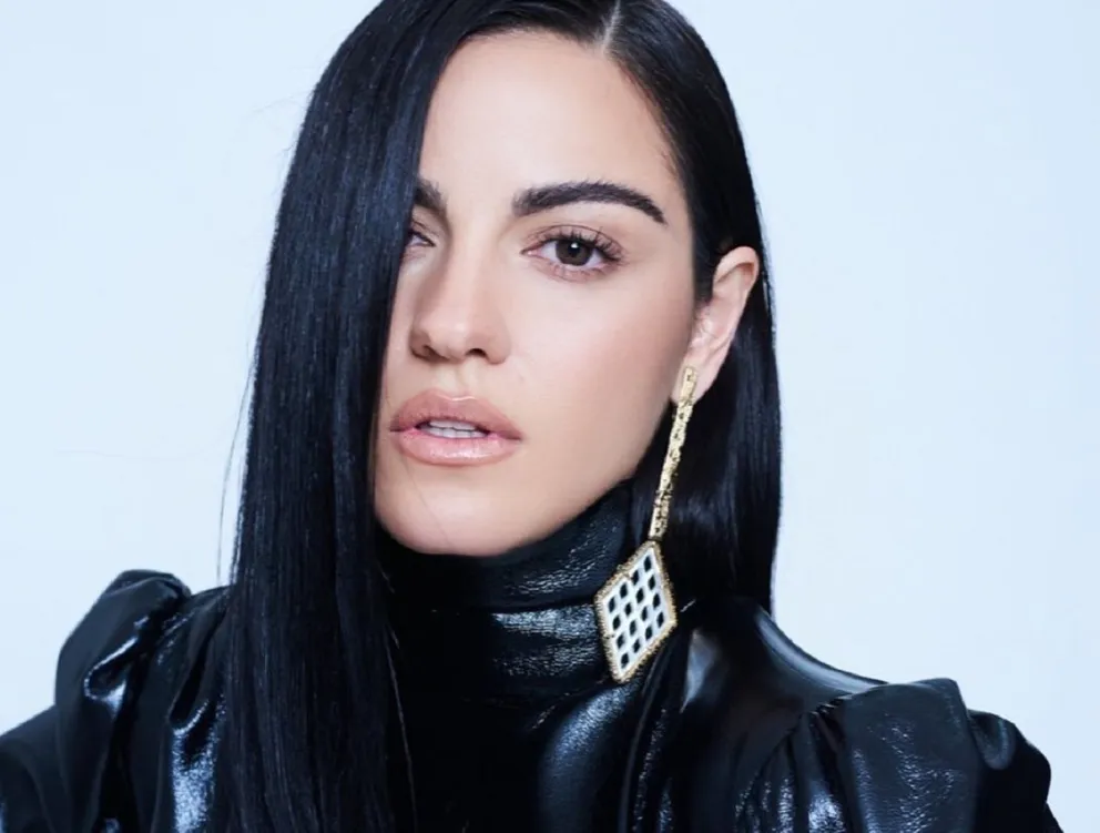 Maite Perroni cautivó con nueva foto 