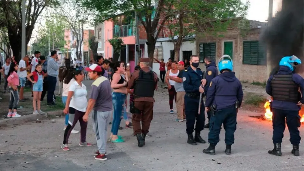 Los Lafuente vs los Arancibia: la familias salteñas que aterrorizan a todo un barrio con sus batallas campales