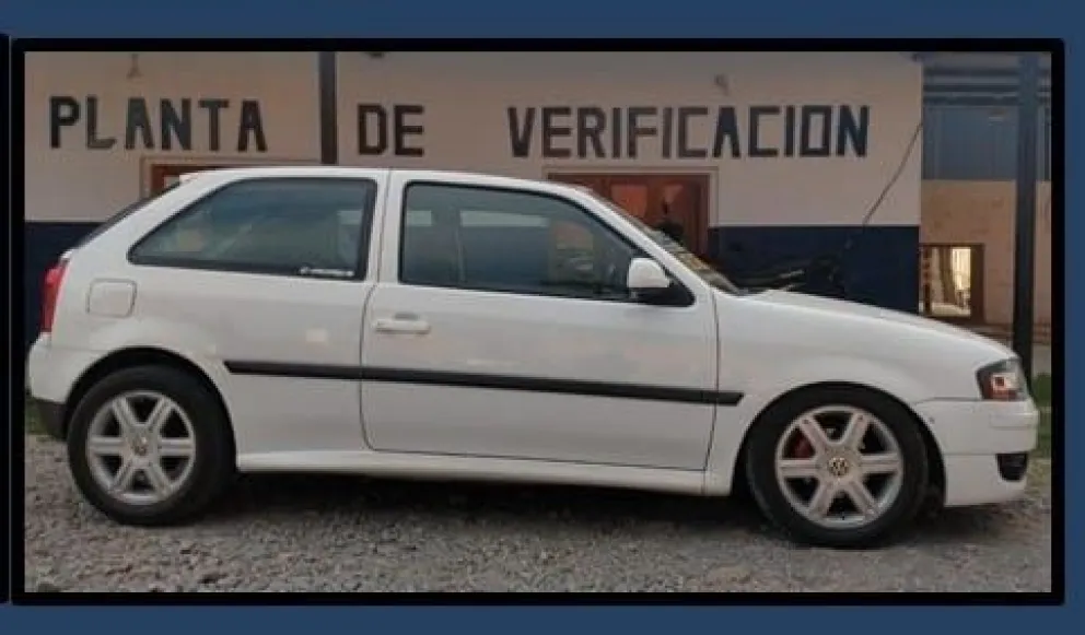 Salteños circulaban en vehículos robados y fueron descubiertos