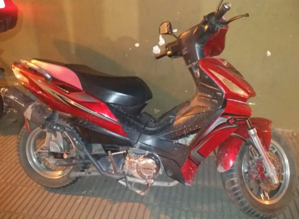 Salta: dos motochorros robaron a una niña