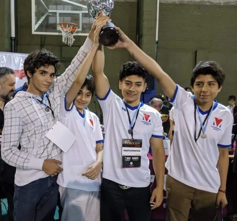 El equipo salteño de robótica necesita de todos para participar de la “Robocup  junior”