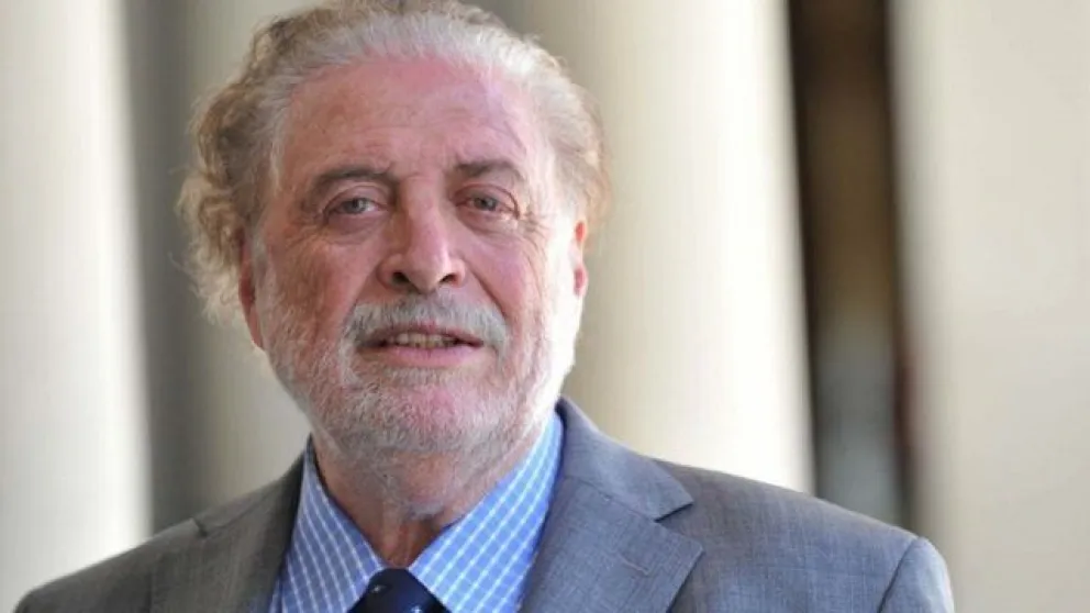 Ginés González García: "Se están tomando todas las medidas para afrontar la enfermedad".