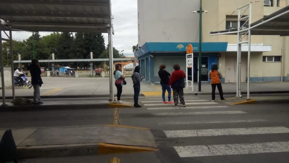 Escándalo en los cajeros automáticos: ¿Estamos cumpliendo con el aislamiento obligatorio?
