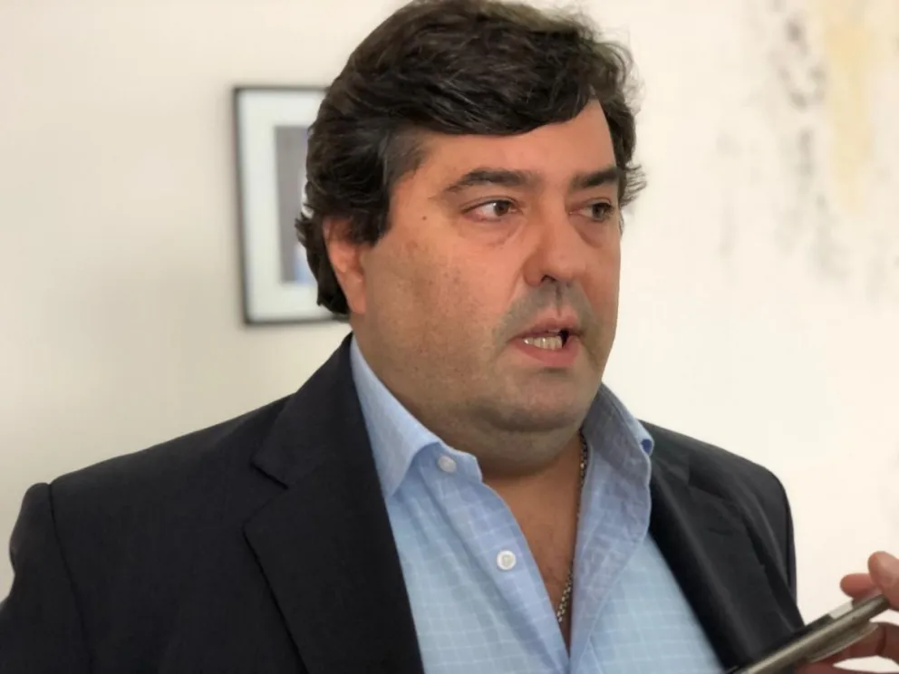 Frente el paro de colectivos, Marcelo Ferraris sostiene que “hay choferes de primera y de segunda” 