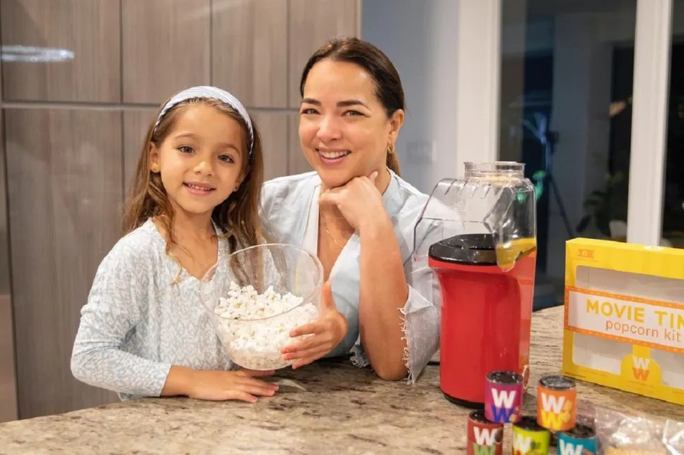 Adamari López y su hija Alaïa 