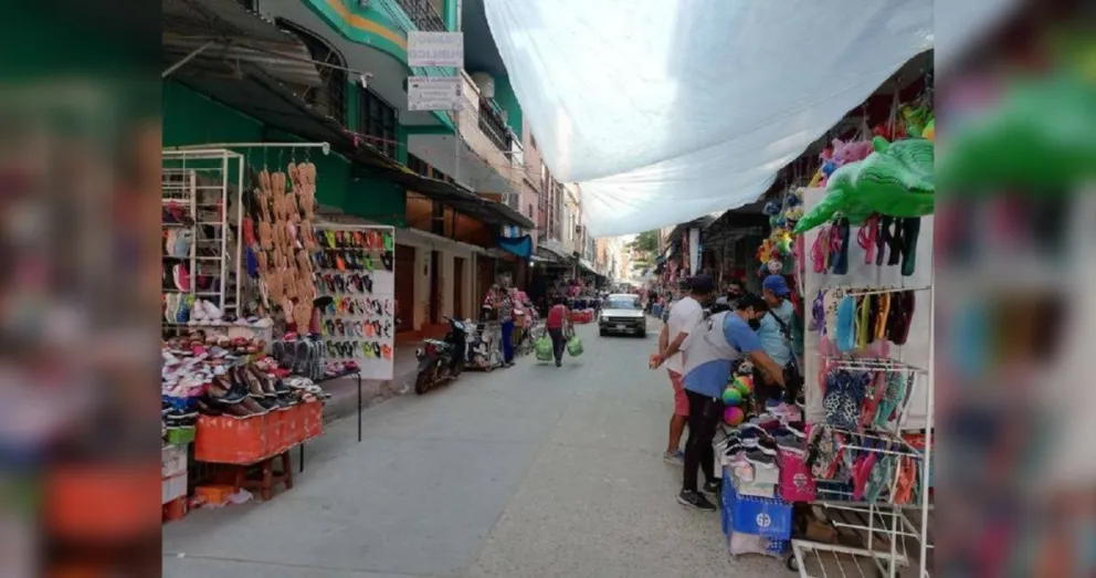 A ver, qué pasó: una gran cantidad de salteños fueron vistos comprando mercadería en Bolivia como si nada