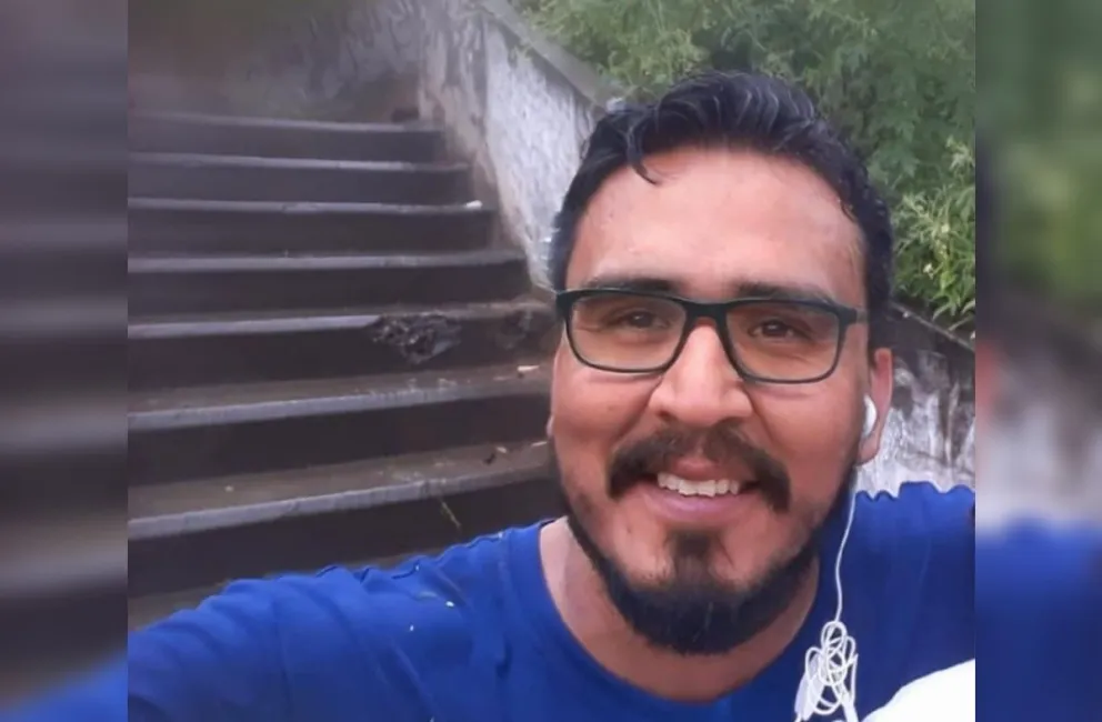 ¿Ajuste de cuentas?: Apuñalaron a un conocido periodista salteño para robarle tras una transmisión en vivo