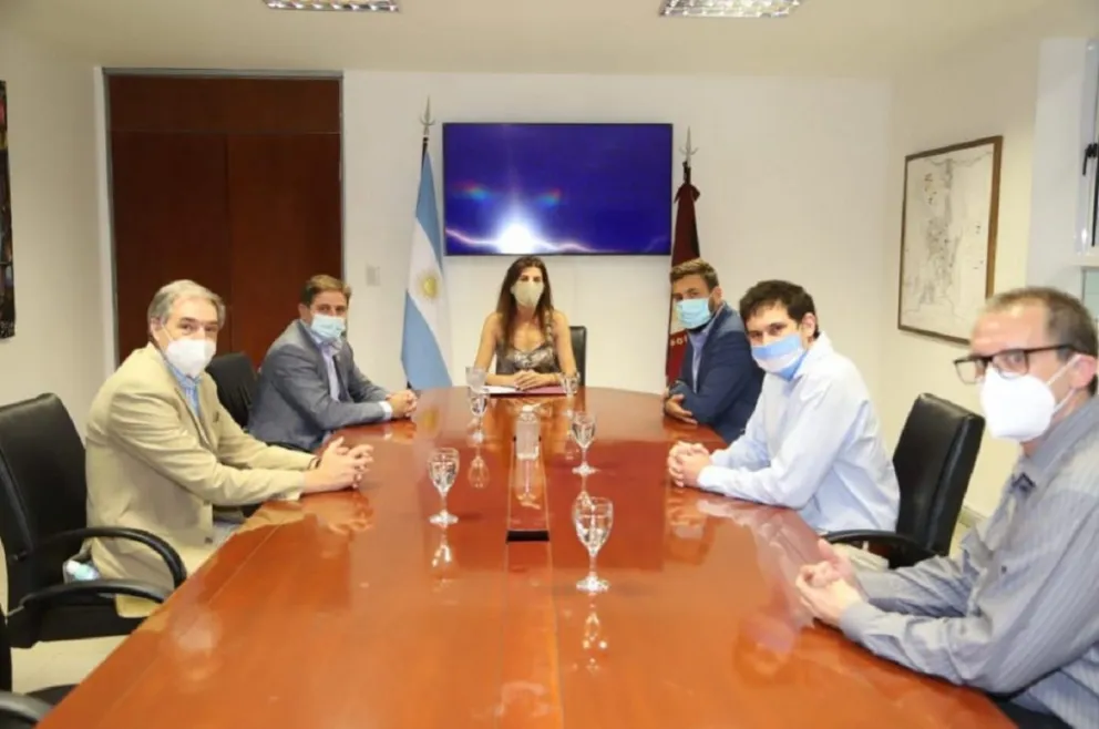 Importante firma de convenio para la transformación y modernización de la administración municipal