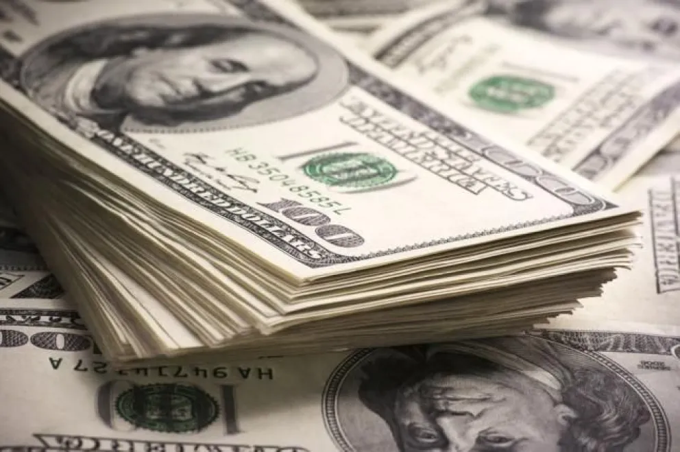 Dólar. Fuente: (Twitter)