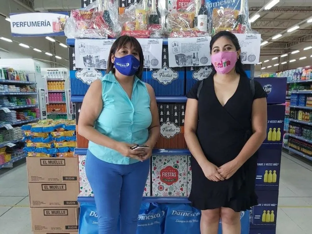 La Municipalidad firmó convenio con varios supermercados por la canasta navideña