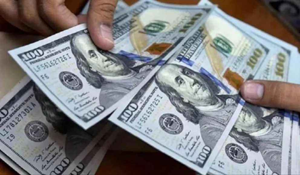 Dólar. Fuente: (Twitter)