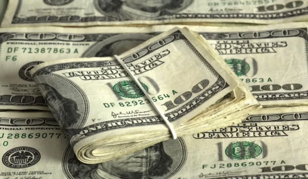 Dólar. Fuente: (Twitter)