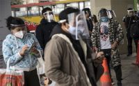 Perú aplica nuevas restricciones para evitar más contagios de Covid-19