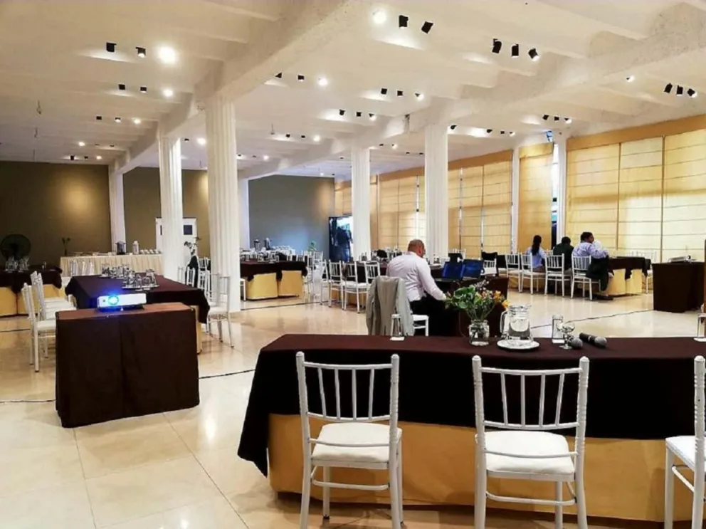 La Navidad de los que no pasan en casa: precios y beneficios de los servicios de catering  