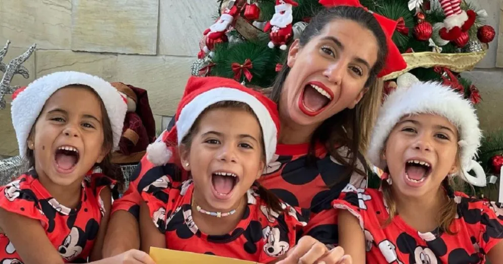 Cinthia Fernández y sus hijas