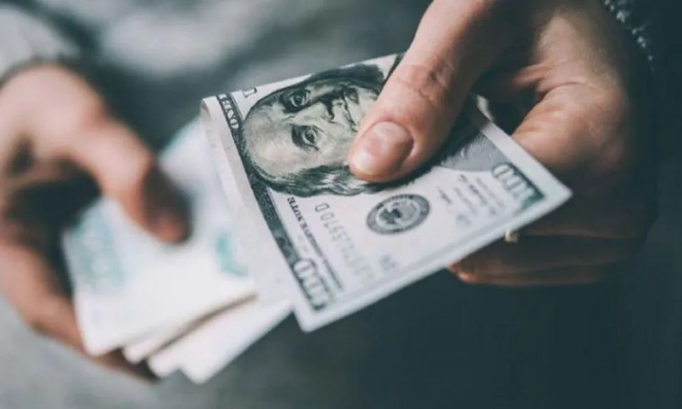 El dólar se las trae: estas son las proyecciones para el 2021