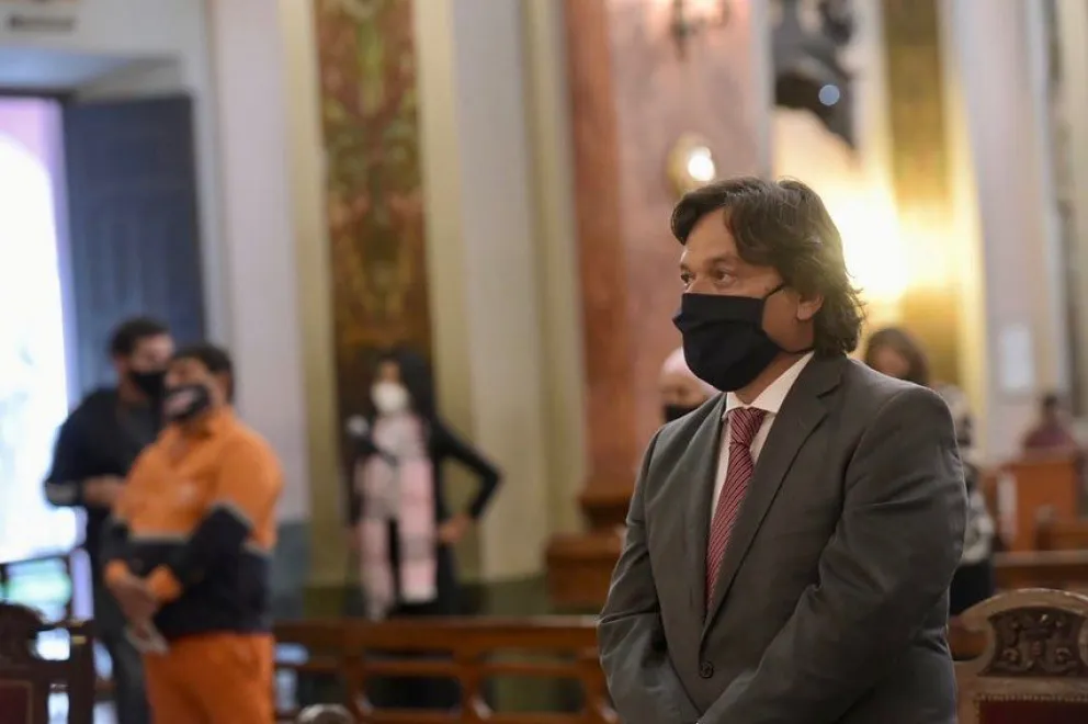 El gobernador Gustavo Sáenz y su mensaje antes de la Navidad: "que el 2021 sea de sueños cumplidos"
