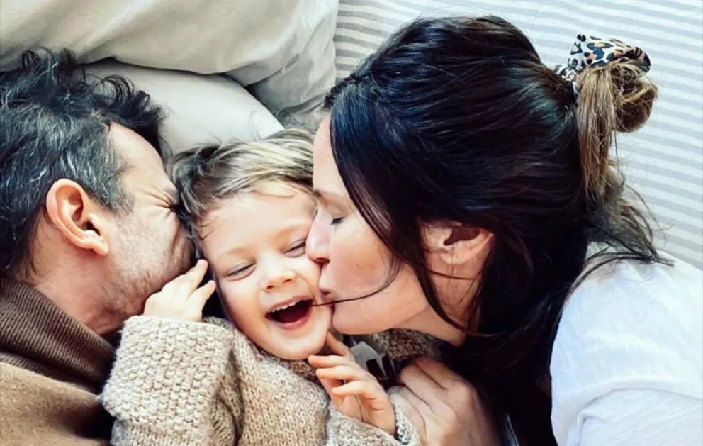 Pedro Alfonso, Paula Cháves y su hijo. Fuente (Instagram)