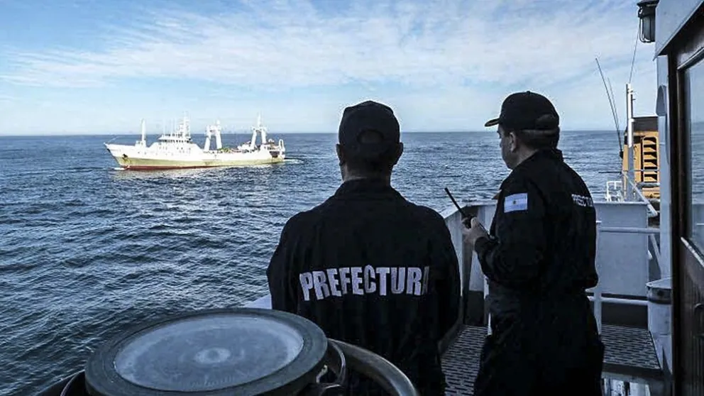 Pesqueros chinos se dirigen al Mar Argentino