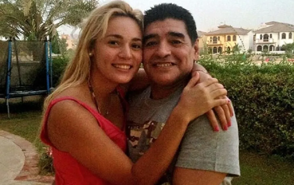 Rocío Oliva y Diego Maradona