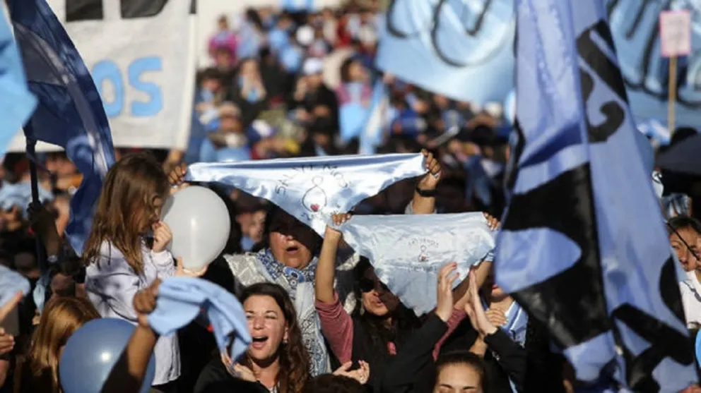 Salta: su madre intentó abortarlo, pero falló y hoy se dedica a la medicina reproductiva