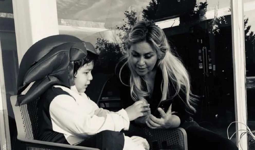 Verónica Ojeda y Dieguito Fernando. Fuente (Instagram)