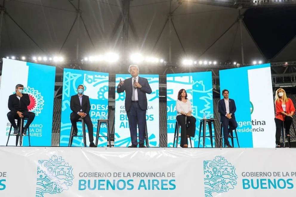 El presidente Alberto Fernández dijo que el 2021 traerá "nuevas oportunidades"