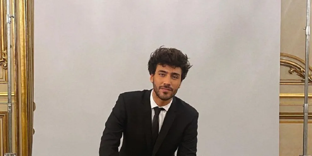 Lizardo Ponce se convirtió en un meme tras su look de este martes