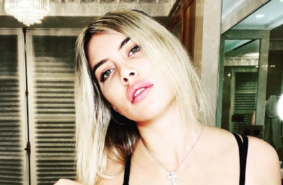 Wanda Nara se despidió de sus días de campo y volvió a París con un espectacular look