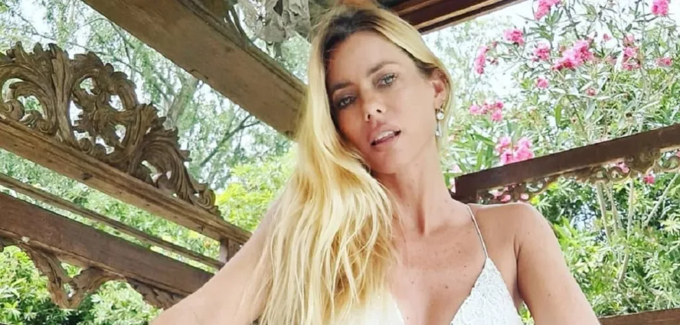 Nicole Neumann prendió fuego a todo con un bikini rojo que casi dejó ver de más