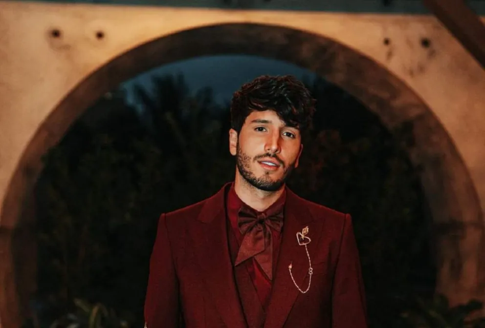 Sebastián Yatra lanzó un romántico mensaje que alertó a todos sus fanáticos: ¿hay un nuevo amor?
