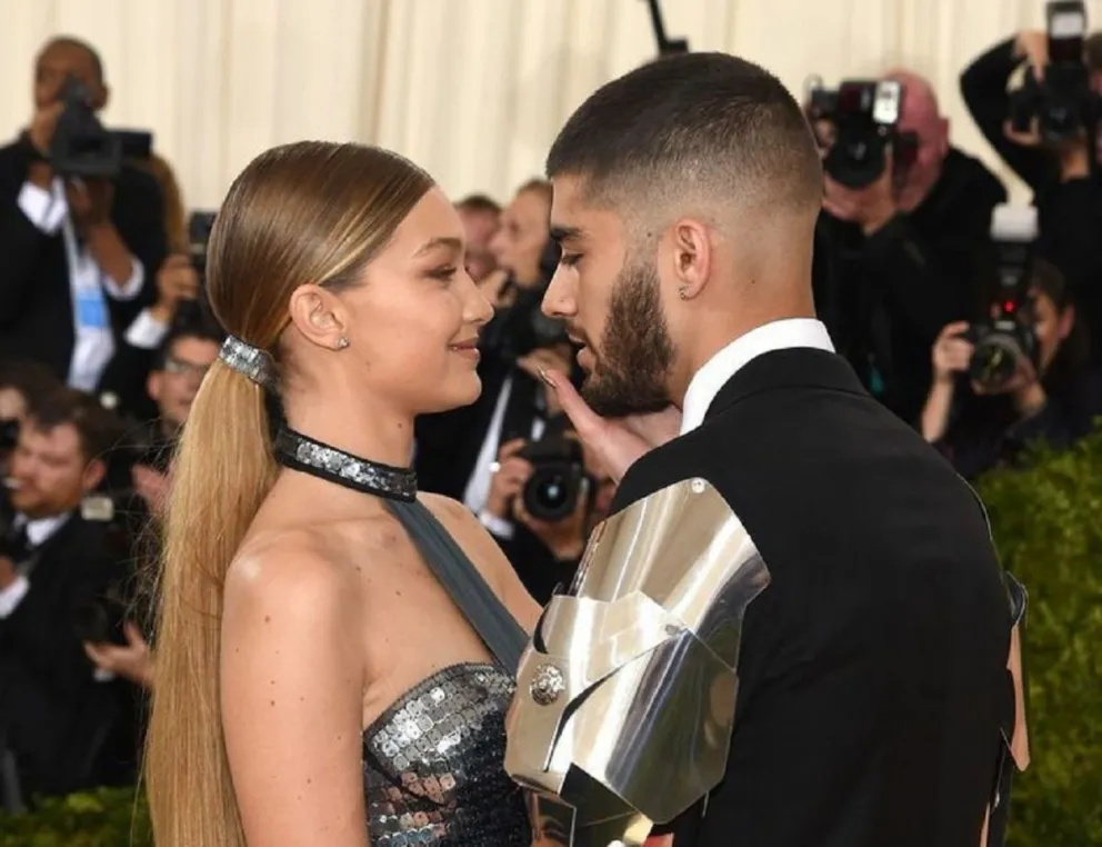 Gigi Hadid mostró todo su apoyo y amor a Zayn Malik y reveló un vistazo exclusivo a su vida como mamá