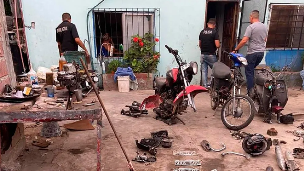 Bronca y dolor: dos menores le robaron a una mujer que luego murió infartada