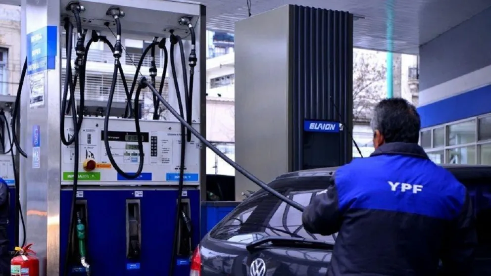 ¡Apurate a llenar el tanque! Anuncian otro aumento en el precio de las naftas