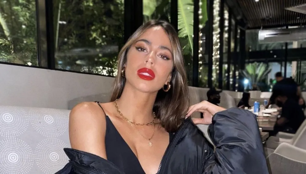 Tini Stoessel y Cami se llevaron todas las miradas con un divertido baile en un curioso lugar