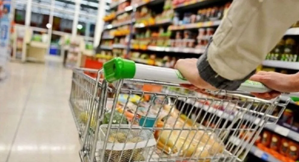 La situación económica no da tregua: varios salteños ya optan por comprar poco