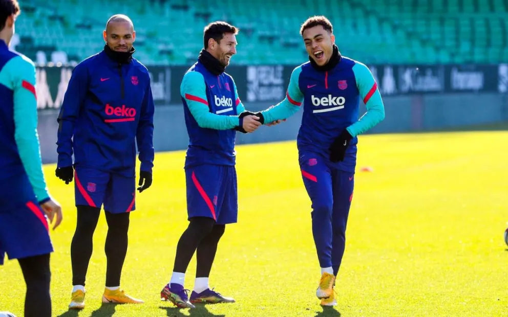 El Barcelona busca hoy su primer título del año: hora, TV y formaciones 