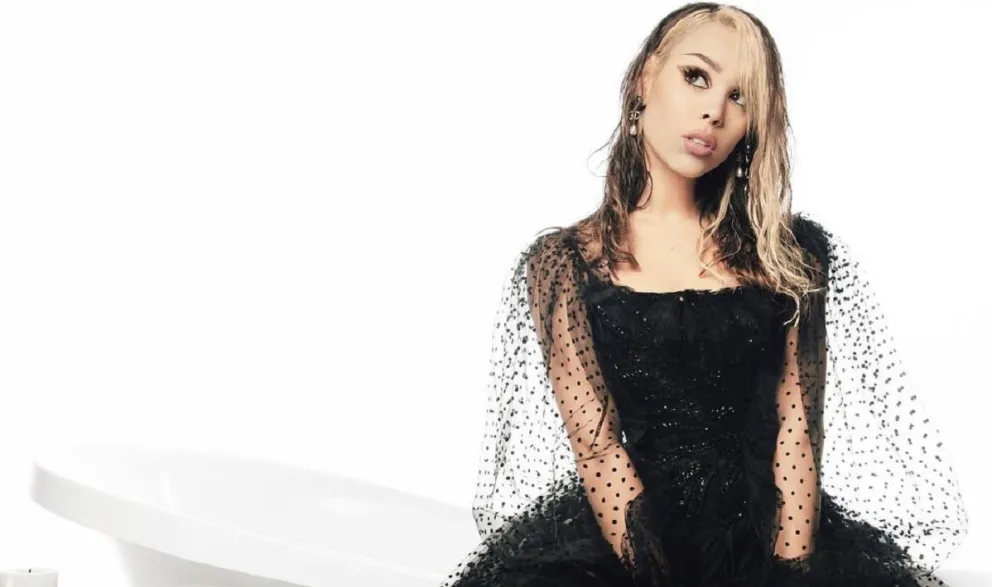 Danna Paola agradeció a sus fanáticos por el apoyo a su nuevo álbum "K.O"