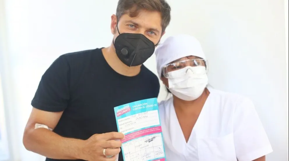 Axel Kicillof recibió la segunda dosis de la Sputnik V