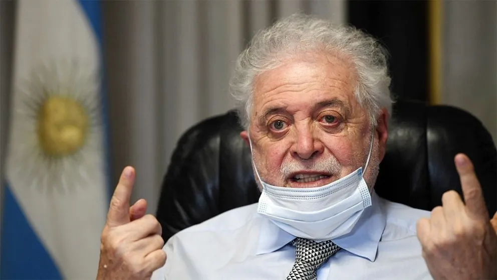 Ginés también recibió la vacuna Sputnik V: “Los médicos ponen el alma en esta lucha”