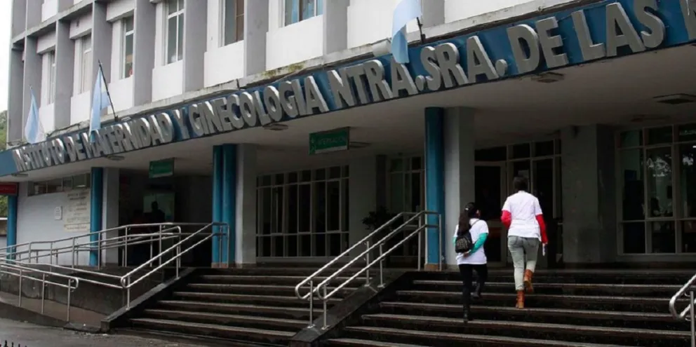 Tortura en Tucumán: una joven tiene hace 16 horas a su bebé muerto en la panza y le niegan una cesárea