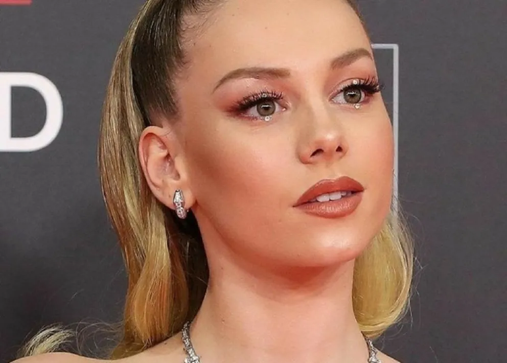Ester Expósito celebra hoy su cumpleaños y los fans no pueden creer su edad