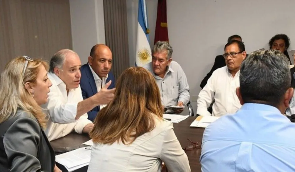 Paritarias docentes. Fuente: (Twitter)