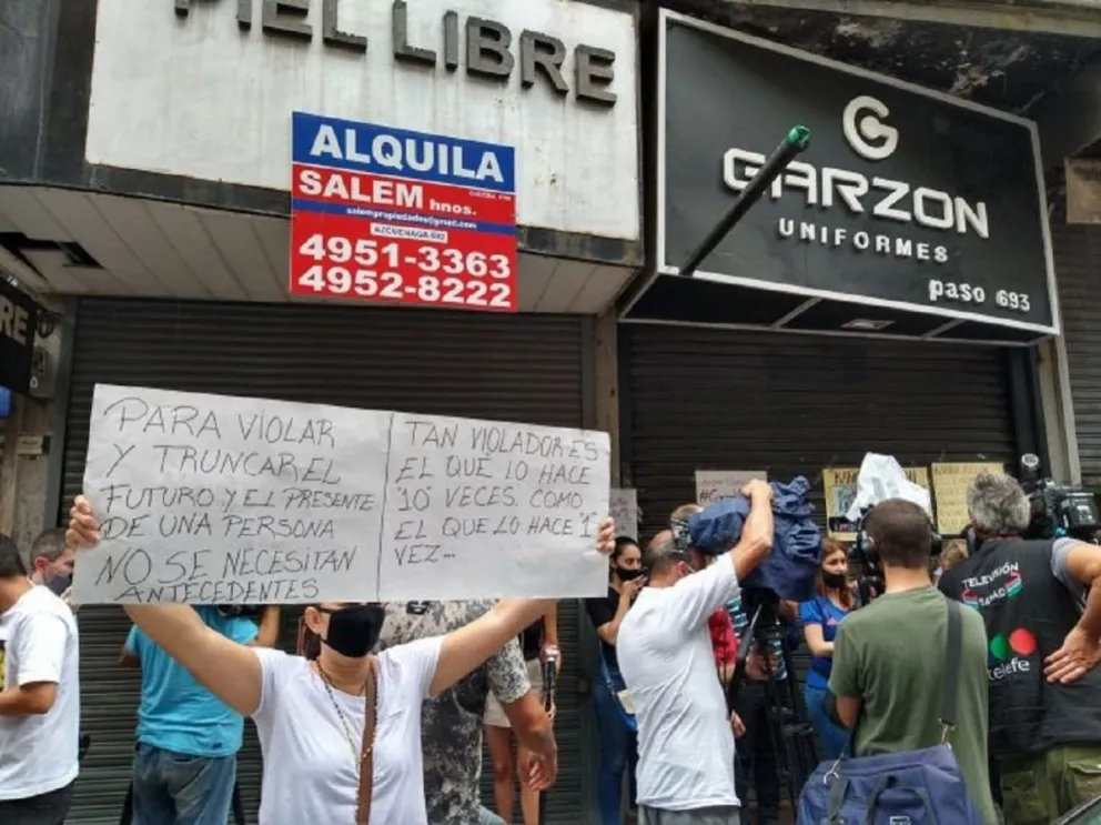 Se filtraron los desesperantes mensajes que le envió la joven venezolana a su madre antes de ser violada por el comerciante